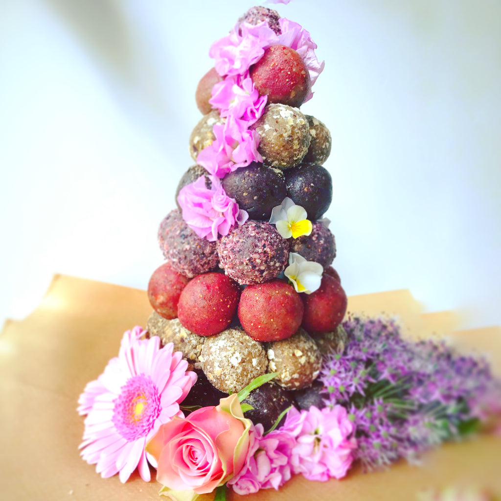 Small Celebration Cake